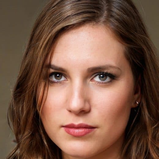 Dr. Isabela Costa