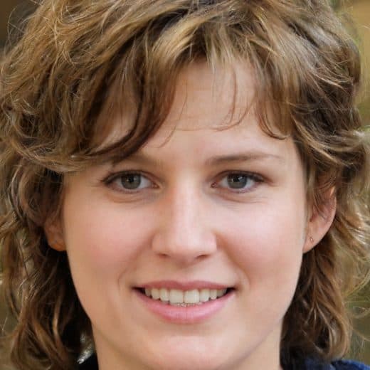 Dr. Julia Schneider