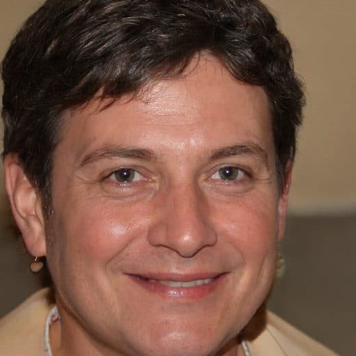 Dr. Sergio Álvarez